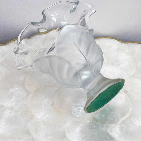 Viking Ruffle Edge Frosted Cabbage Leaf Dish Vtg - Picture 10 of 12